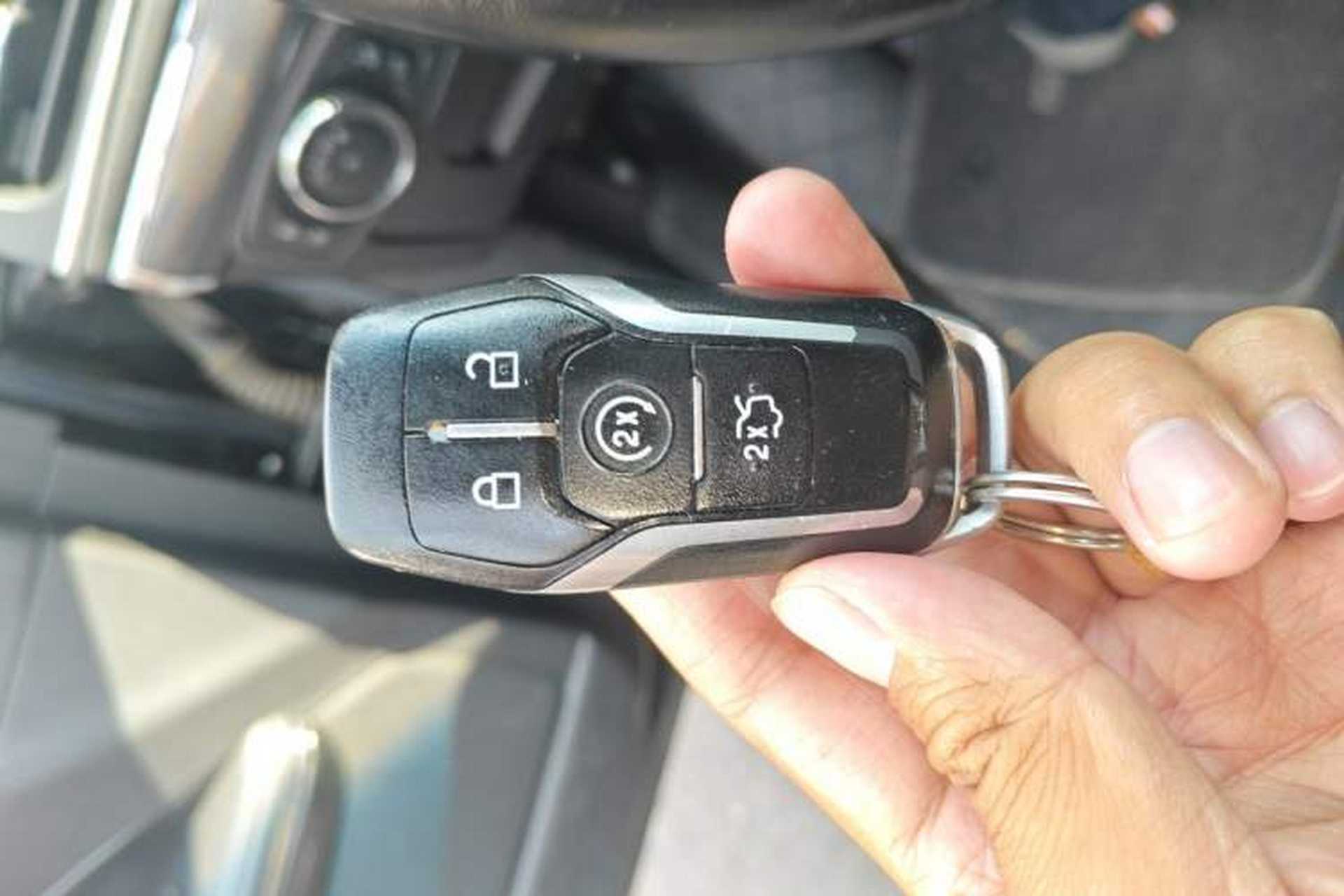 Used Ford Taurus 2017 EcoBoost 245 Luxury Model Vehicle Key