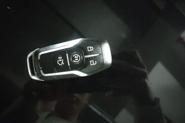 Used Ford Taurus 2017 EcoBoost 180 Ultimate Model Vehicle Key