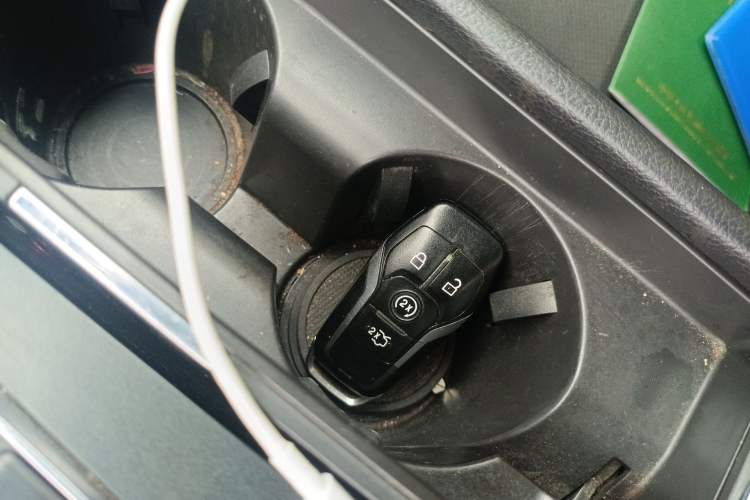 Used Ford Taurus 2017 EcoBoost 180 Luxury Model Vehicle Key
