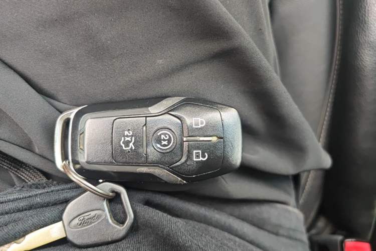 Used Ford Taurus 2017 EcoBoost 245 Luxury Model Vehicle Key