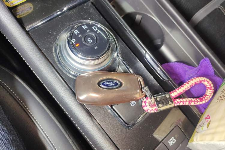 Used Ford Taurus 2017 Facelifted EcoBoost 245 Luxury Version Vehicle Key