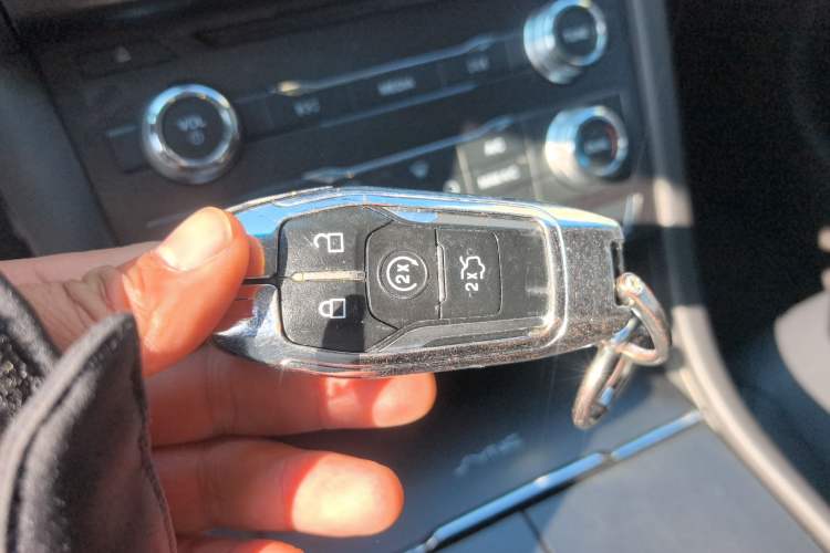 Used Ford Taurus 2017 EcoBoost 180 Luxury Model Vehicle Key