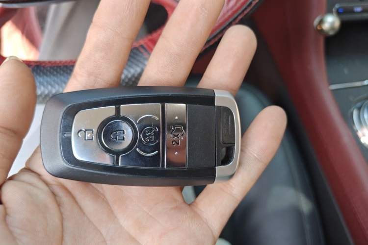 Used Ford Taurus 2017 EcoBoost 325 V6 Flagship Model Vehicle Key