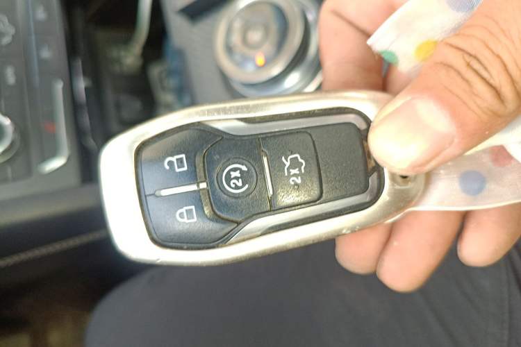 Used Ford Taurus 2017 EcoBoost 180 Luxury Model Vehicle Key