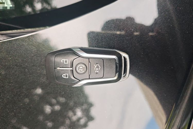 Used Ford Taurus 2017 EcoBoost 245 Luxury Model Vehicle Key