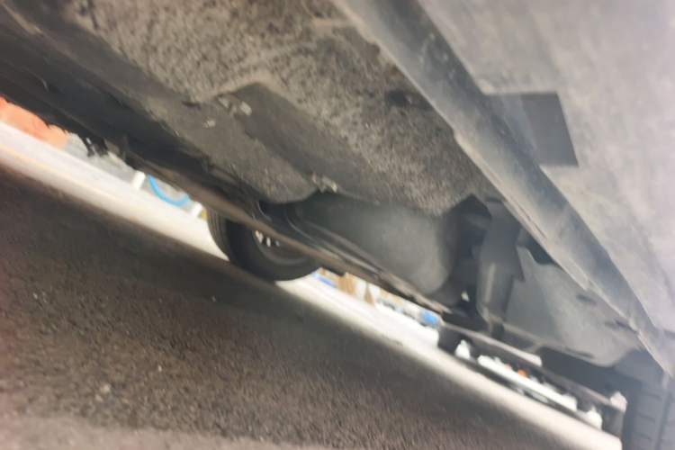 Used Ford Taurus 2017 EcoBoost 245 Luxury Model Chassis Rear Left