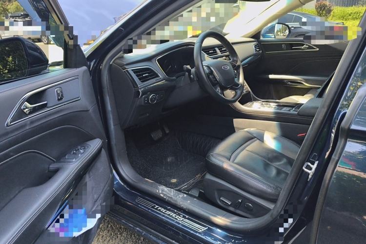 Used Ford Taurus 2017 EcoBoost 245 Luxury Model Driver Seat