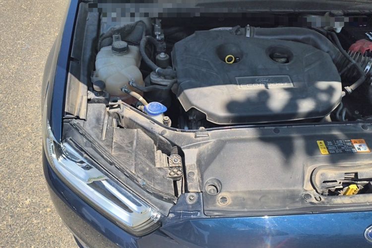 Used Ford Taurus 2017 EcoBoost 245 Luxury Model Engine Bay Right