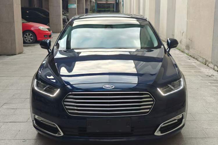Used Ford Taurus 2017 EcoBoost 245 Luxury Model Exterior 1