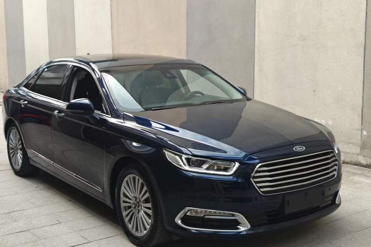 Used Ford Taurus 2017 EcoBoost 245 Luxury Model Exterior 2