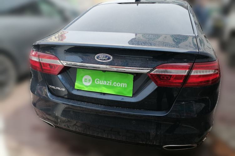 Used Ford Taurus 2017 EcoBoost 245 Luxury Model Exterior 4