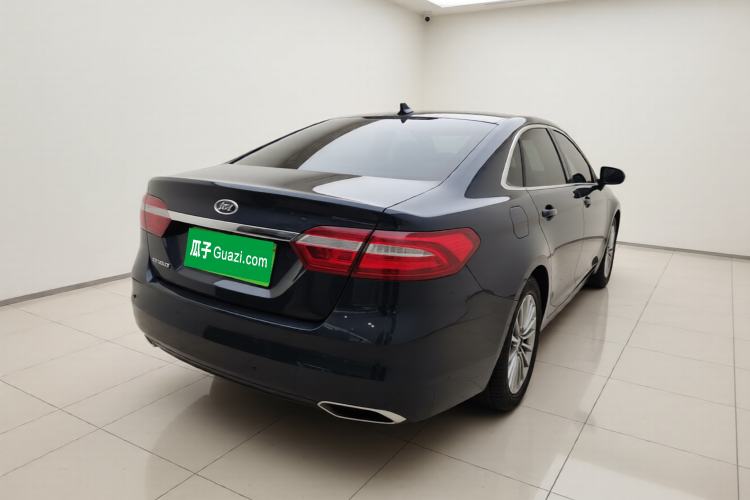 Used Ford Taurus 2017 EcoBoost 245 Luxury Model Exterior 5