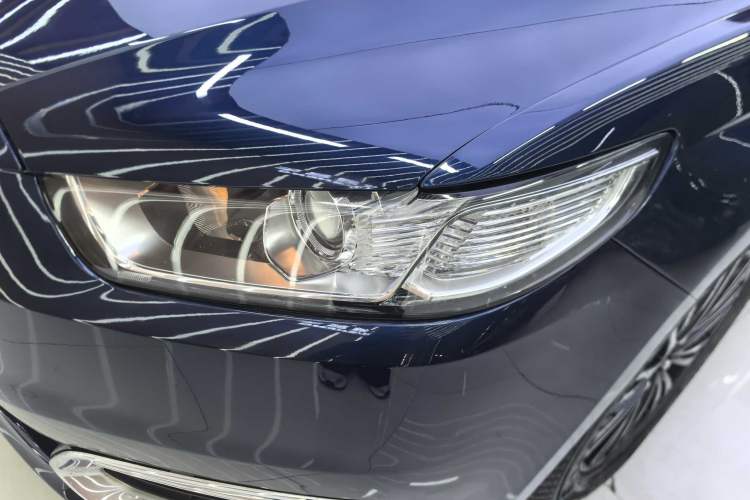 Used Ford Taurus 2017 EcoBoost 245 Fashion Edition Exterior 6