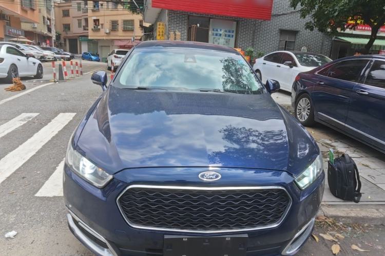 Used Ford Taurus 2017 EcoBoost 245 Fashion Edition Front