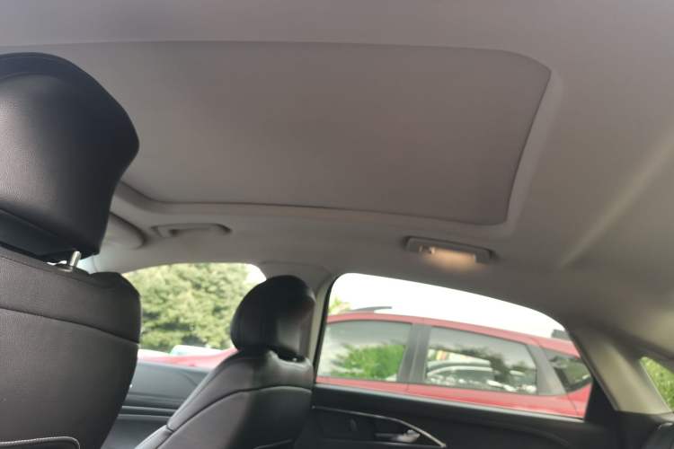 Used Ford Taurus 2017 EcoBoost 245 Fashion Edition Headliner