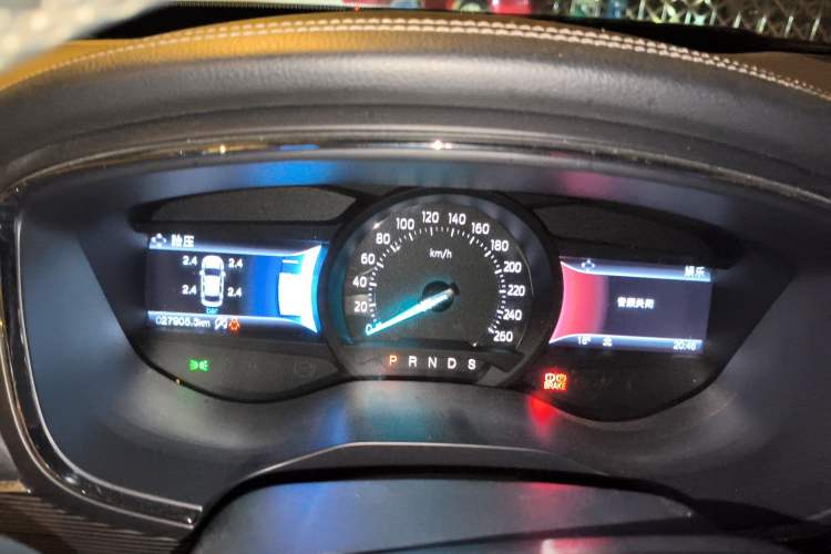 Used Ford Taurus 2017 EcoBoost 245 Luxury Model Instrument Cluster