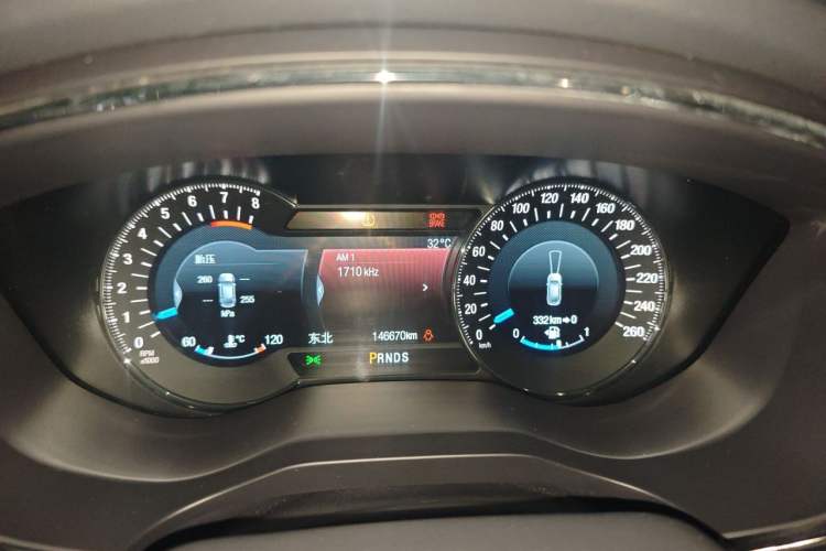 Used Ford Taurus 2017 EcoBoost 325 V6 Flagship Model Instrument Cluster