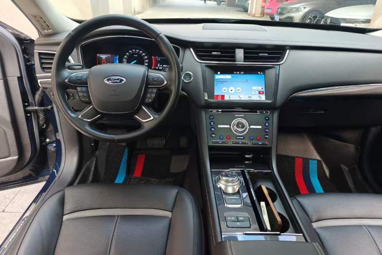 Used Ford Taurus 2017 EcoBoost 245 Luxury Model Interior 1