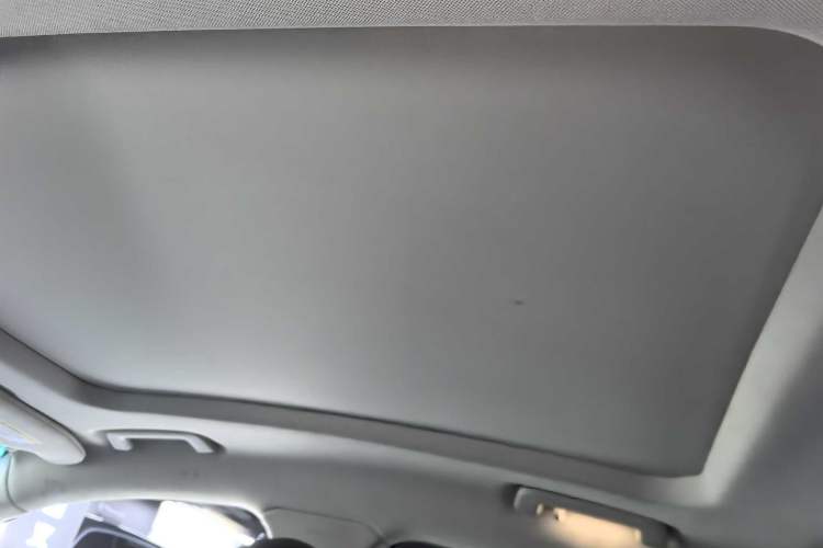 Used Ford Taurus 2017 EcoBoost 245 Fashion Edition Interior 5