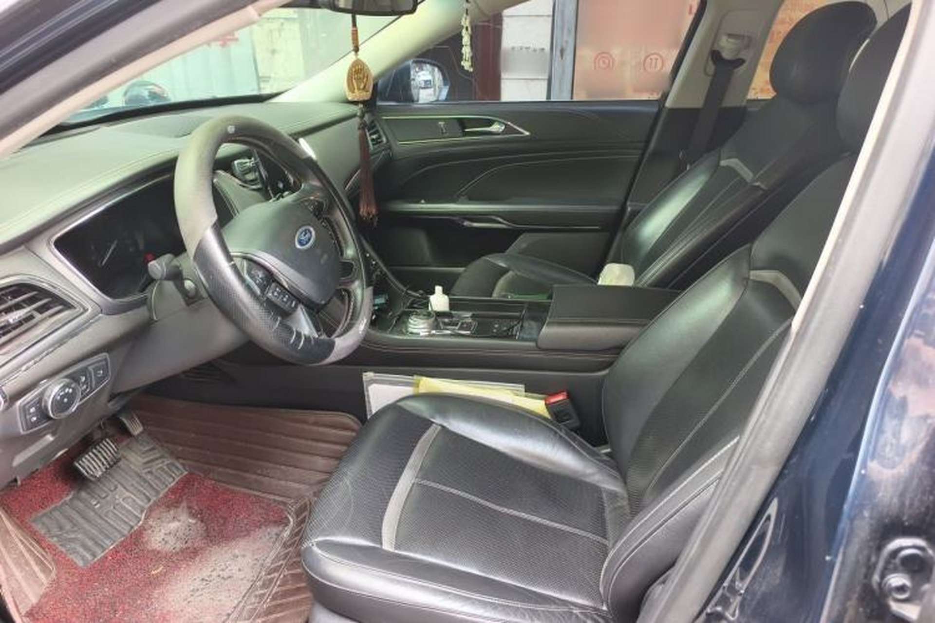 Used Ford Taurus 2017 EcoBoost 245 Luxury Model Left Front Seat