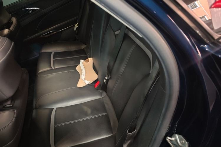 Used Ford Taurus 2017 EcoBoost 245 Flagship Model Left Rear Seat