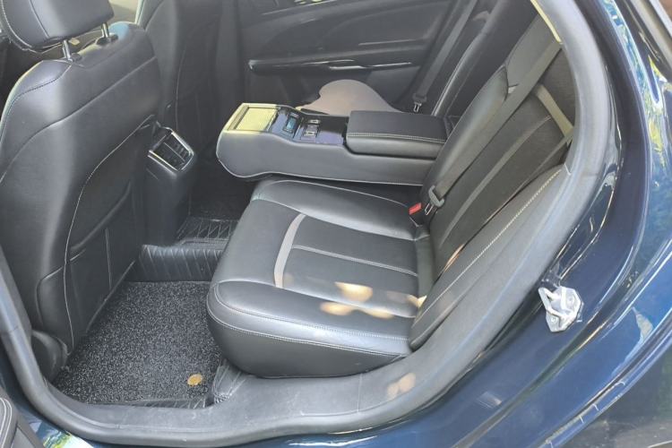 Used Ford Taurus 2017 EcoBoost 245 Luxury Model Left Rear Seat