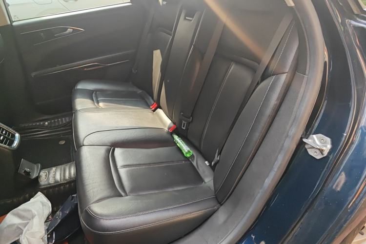 Used Ford Taurus 2017 EcoBoost 245 Fashion Edition Left Rear Seat