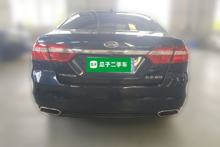 Used Ford Taurus 2017 EcoBoost 245 Fashion Edition Rear