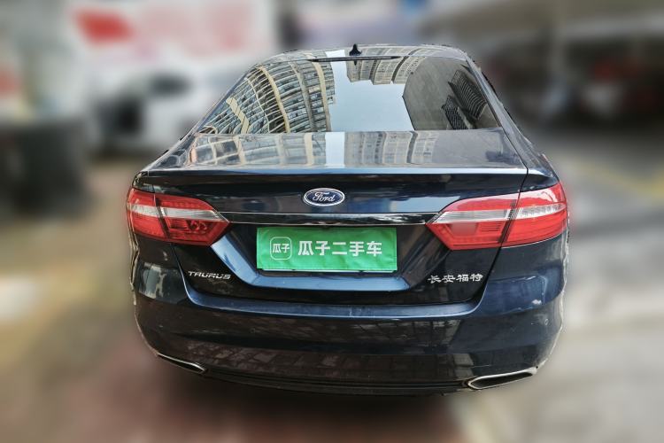 Used Ford Taurus 2017 EcoBoost 245 Fashion Edition Rear