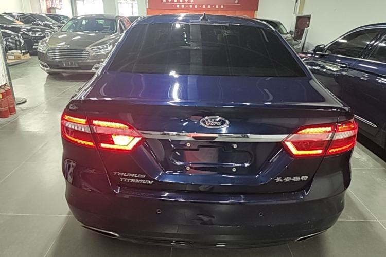 Used Ford Taurus 2017 EcoBoost 245 Flagship Model Rear