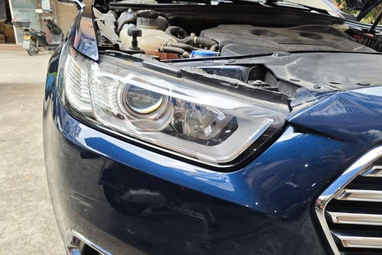 Used Ford Taurus 2017 Facelifted EcoBoost 245 Fashion Edition Right Front Headlight