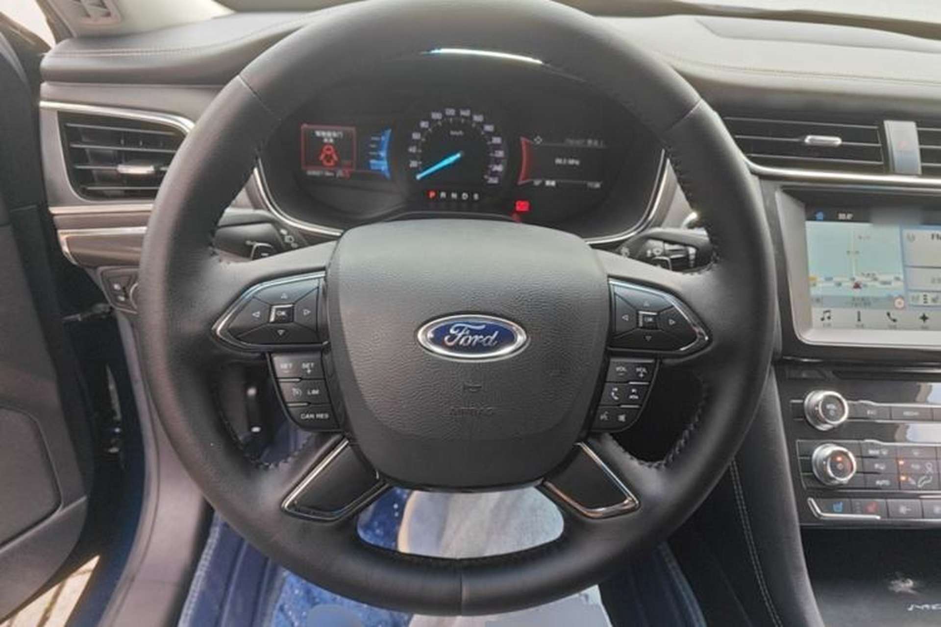 Used Ford Taurus 2017 EcoBoost 245 Fashion Edition Steering Wheel