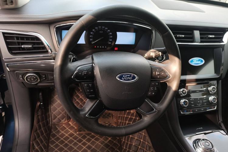 Used Ford Taurus 2017 EcoBoost 245 Fashion Edition Steering Wheel