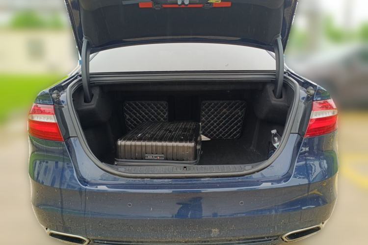 Used Ford Taurus 2017 EcoBoost 245 Luxury Model Trunk