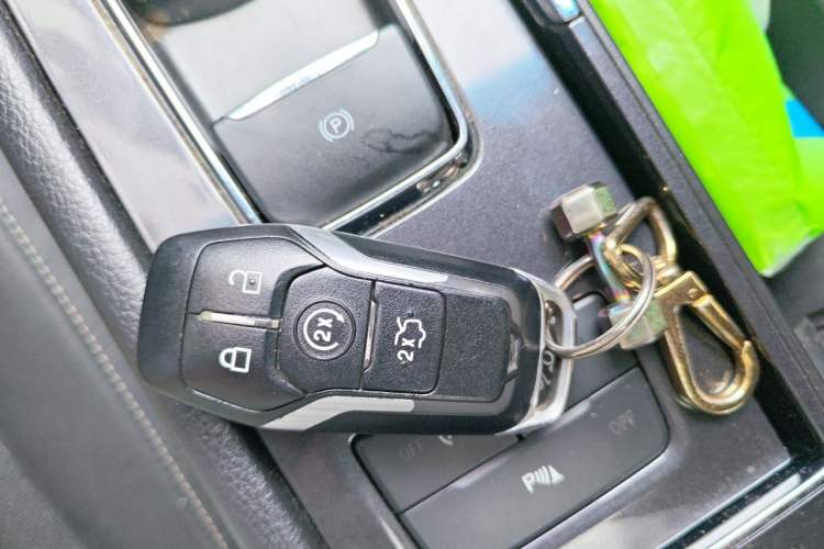 Used Ford Taurus 2017 EcoBoost 245 Luxury Model Vehicle Key