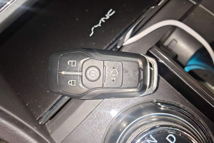 Used Ford Taurus 2017 EcoBoost 245 Flagship Model Vehicle Key