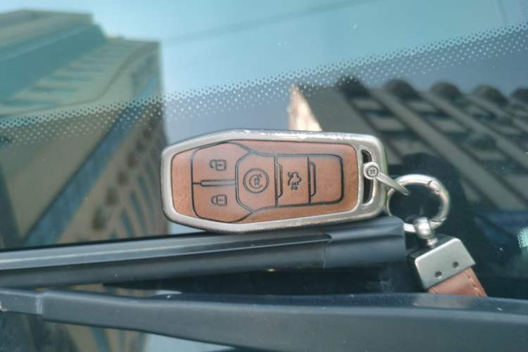 Used Ford Taurus 2017 EcoBoost 245 Luxury Model Vehicle Key
