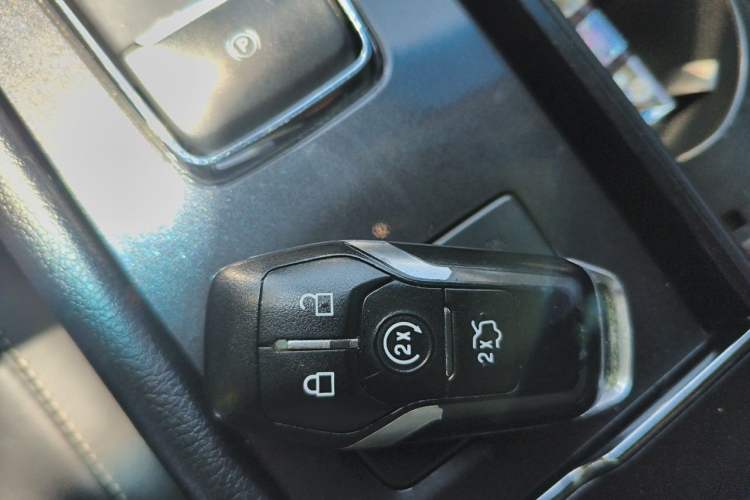 Used Ford Taurus 2017 EcoBoost 245 Luxury Model Vehicle Key