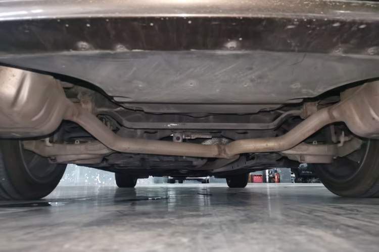 Used Ford Taurus 2017 EcoBoost 245 Flagship Model Chassis Rear