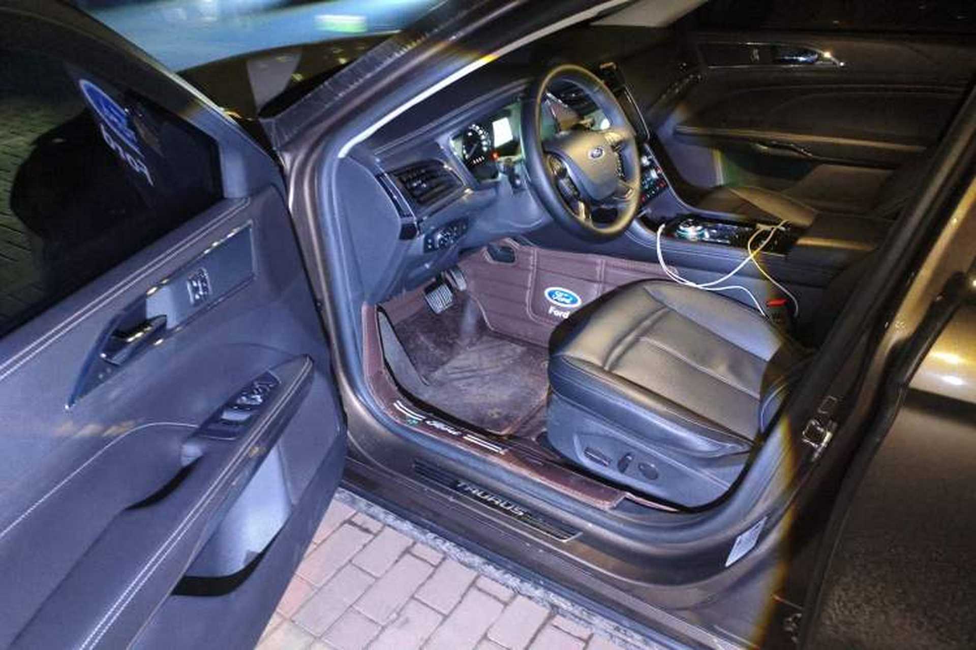 Used Ford Taurus 2017 EcoBoost 245 Fashion Edition Driver Seat
