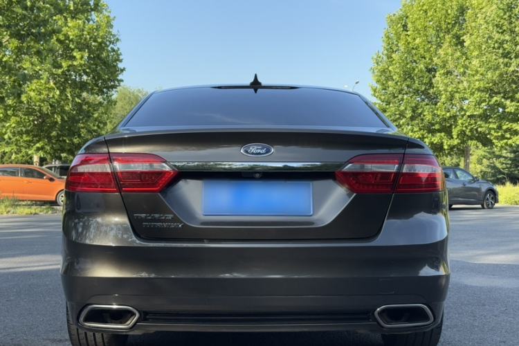 Used Ford Taurus 2017 EcoBoost 245 Flagship Model Exterior 3