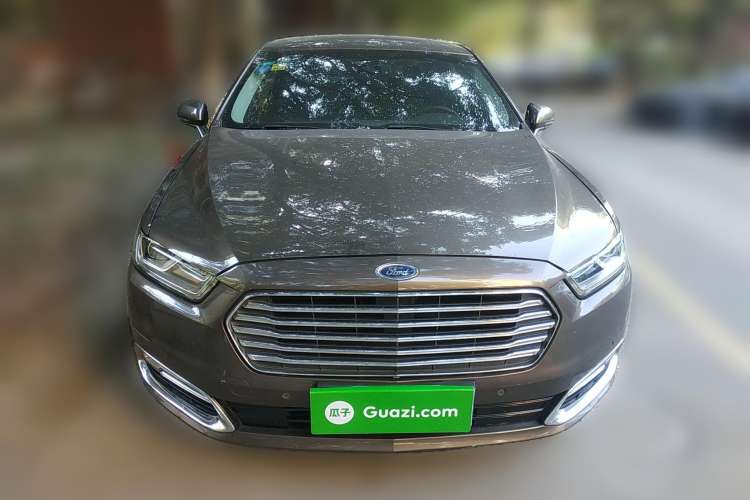 Used Ford Taurus 2017 EcoBoost 245 Luxury Model Front