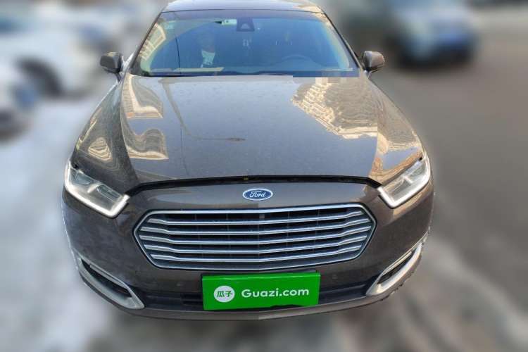 Used Ford Taurus 2017 EcoBoost 245 Luxury Model Front