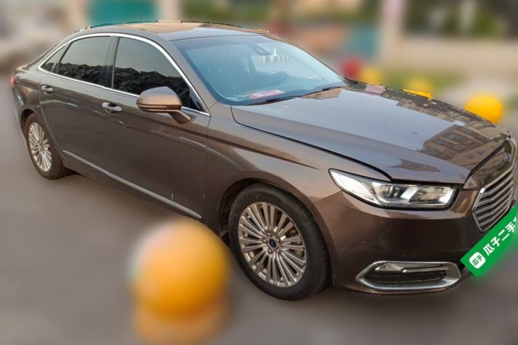 Used Ford Taurus 2017 EcoBoost 245 Luxury Model Front Right 45 Deg
