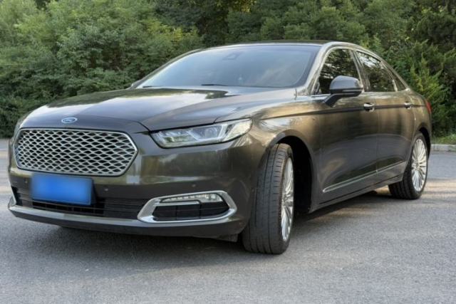 Used Ford Taurus 2017 EcoBoost 245 Flagship Model