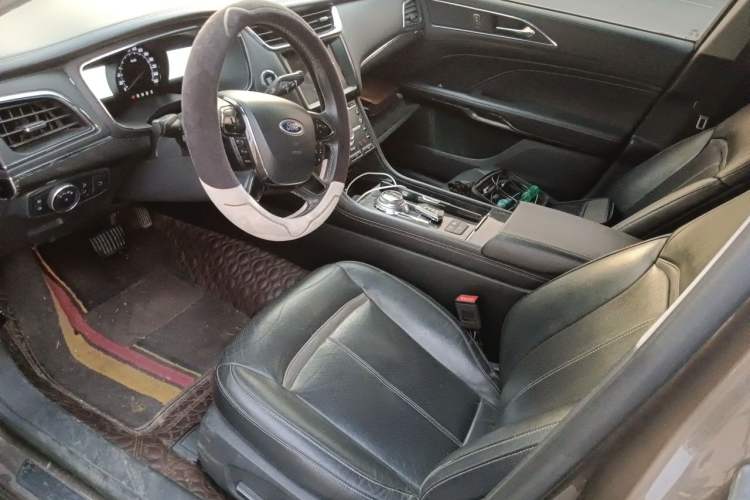 Used Ford Taurus 2017 EcoBoost 245 Luxury Model Left Front Seat