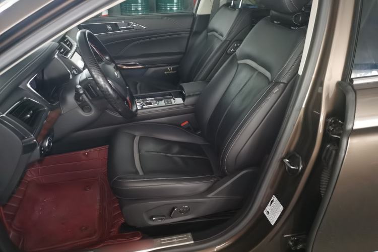 Used Ford Taurus 2017 EcoBoost 245 Flagship Model Left Front Seat