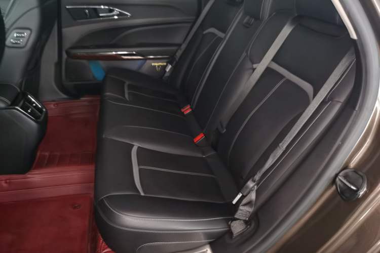 Used Ford Taurus 2017 EcoBoost 245 Flagship Model Left Rear Seat