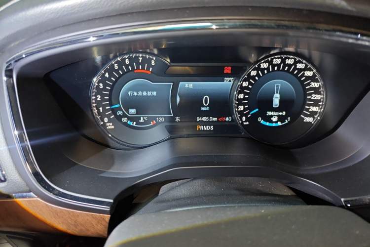 Used Ford Taurus 2017 EcoBoost 245 Flagship Model Odometer Close Up