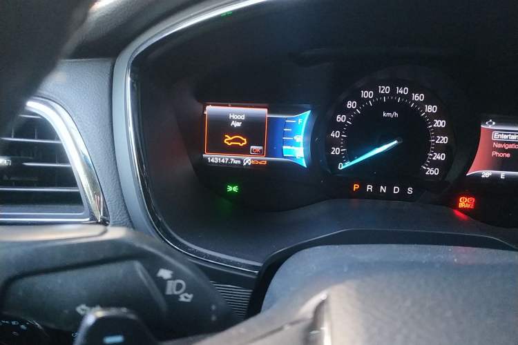 Used Ford Taurus 2017 EcoBoost 245 Luxury Model Odometer Close Up